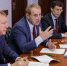 Перебежчиков заказывали? Депутаты Чеботарев и Дикунов готовы перекраситься в единороссов - Бабр.Ru