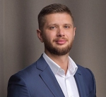 С Днем строителя!