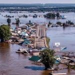 Многие жители остались без крова. Их дома унесло разбушевавшейся стихией.