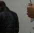 Буйного прохожего со свертком наркотиков задержали в Иркутске - Комсомольская правда