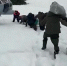 Спасатели эвакуировали из труднодоступной местности шестерых рыбаков, утопивших вездеход на горном озере. ФОТО: БПСО, скрин с видео. - Комсомольская правда