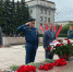 Руслан Болотов, Александр Куренков, Игорь Кобзев возлагают цветы. Фото пресс-службы ГУ МЧС России по Иркутской области - Irk.Ru