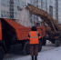 372 дворника убирают снег в Свердловском округе Иркутска - Weacom.Ru