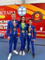 Девять медалей