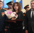 Награду Героя России майора Васильева в Иркутске вручили его дочери Анне - Газета Иркутск