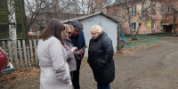 Депутат Думы Иркутска Татьяна Марченко ознакомилась с ходом строительства поликлиники № 15 - Дума города Иркутска