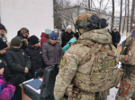 Росгвардейский Дед Мороз специального назначения устроил новогодний праздник для маленьких иркутян, находящихся в трудной жизненной ситуации