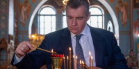 ЛДПР вместе с прихожанами храма передала бойцам СВО 23 автомобиля и БТР - ЛДПР