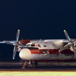 Проблема с шасси возникла у самолета Ан-26 во время посадки в аэропорту Иркутска