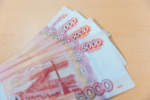 Россиянам назвали специалистов с самыми высокими зарплатами в 2025 году