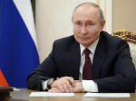 Владимир Путин наградит вынесшую с поля боя тело мужа женщину-медика из Тывы