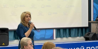 Акцию «Цветы мамам героев» провели в Иркутской области активисты Женского движения - Законодательное Собрание