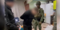Задержание вымогателей. Скриншот видео пресс-службы ГУ МВД России по Иркутской области - Irk.Ru