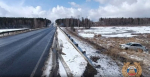 В Братском районе инспекторы ДПС помогли семье на машине выбраться из кювета