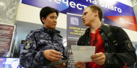 Офицеры Росгвардии представили ведомство на Всероссийской ярмарке трудоустройства в Иркутске - Росгвардия