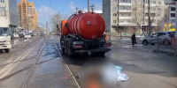 В центре Иркутска женщина скончалась под колесами автоцистерны - КП-Иркутск