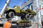 Военную технику вернули к иркутскому Дому офицеров после масштабной реставрации