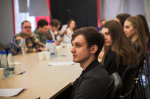 Руководитель стратегического проекта ИРНИТУ «Химический конструктор» Денис Чусов встретился со студентами и научными сотрудниками