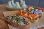 Рецепт сытного салата с картофелем: так вкусно, что у домашних аж за ушами пищит