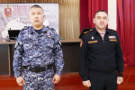 Росгвардейцу из Иркутска, задержавшему вооружённого ножом преступника, вручена государственная награда