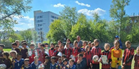 Депутат думы наградил победителей и призеров футбольного турнира среди школьных команд - Baikal24.Ru