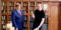 Анатолий Серышев посетил главную библиотеку СО РАН и обсудил с ее руководителем перспективы развития книгохранилища - ИА Альтаир