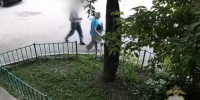 В Иркутске мужчина сорвал с шеи пенсионерки золотую цепь - КП-Иркутск