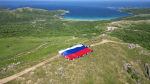 В День России в Приморье развернули гигантский триколор
