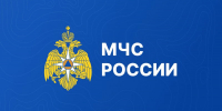 На Байкале спасатели вернули к берегу мужчину и девочку, которых унесло на надувном матрасе - GazetaHot.Ru