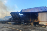 Трое детей и 12 взрослых спасли на пожаре в многоэтажке в Усть-Куте