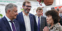 В Иркутске открылась областная выставка-ярмарка «Огород. Сад. Загородный дом» - Законодательное Собрание