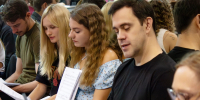 Служебный роман в Иркутском музтеатре: Там ставят комедию по пьесе Эльдара Рязанова - ИА ИркСиб