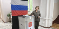 Секретари партийных первичек и активисты «Единой России» работают наблюдателями на избирательных участках в Иркутске - Единая Россия