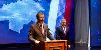 Александр Ведерников поздравил Сергея Петрова с официальным вступлением в должность мэра Ангарска - Законодательное Собрание