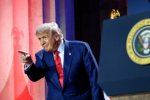 Трамп упивался королевской роскошью, но Британия осталась ни с чем