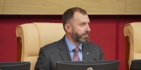Александр Ведерников: дефицит бюджета Приангарья может быть вызван большим количеством социальных обязательств - Сибирские новости