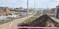 В Пивоварихе вандалы  залили бетоном канализационные колодцы, оставив сотни людей без воды - Baikal24.Ru