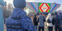 Росгвардейцы обеспечили безопасность празднования Дня народного единства в Иркутской области и присоединились к памятному шествию - Росгвардия