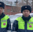 В Иркутске сотрудники ДПС помогли ребенку добраться до больницы (Видео) - Weacom.Ru