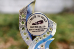 Водит «единицу» на пятерку с плюсом! А еще лучший водитель троллейбуса в Иркутске играет на флейте и считает женщин-коллег профессионалами высшего класса