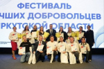 Обработка улиц противогололедными материалами продолжается в Иркутске
