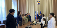 В Ольхонском районе дочери погибшего бойца СВО передали орден Мужества - КП-Иркутск