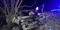 "Прицеп занесло на встречку": в Слюдянском районе два человека пострадали в лобовом ДТП с грузовиком - Baikal24.Ru
