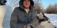 «Во время метели оказались в ловушке»: несколько часов водитель и его хаски не могли выбрать из сугробов - КП-Иркутск