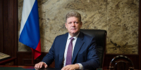 Поздравление полномочного представителя Президента Российской Федерации в Сибирском федеральном округе с Новым годом - Правительство Иркутской области