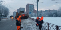 Уборка снега. Фото пресс-службы администрации Иркутска - Irk.Ru