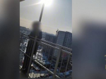 Полицейский из Иркутска спас девушку от прыжка с 17 этажа