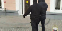 Обыски. Скриншот видео пресс-службы ГУ МВД по Иркутской области - Irk.Ru
