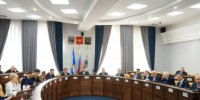 Депутаты думы Иркутска решают дорожные вопросы в своих избирательных округах - IrkutskMedia.Ru