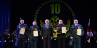 Губернатор Игорь Кобзев поздравил сотрудников Росгвардии с 10-летним юбилеем войск - Правительство Иркутской области